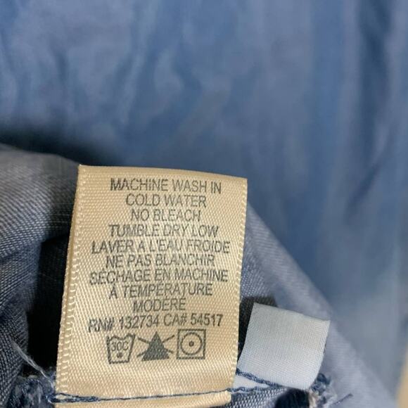 Cloth & Stone Distressed Chambray Fade Button Down Collared Shirt Blue Small - Picture 9 of 9